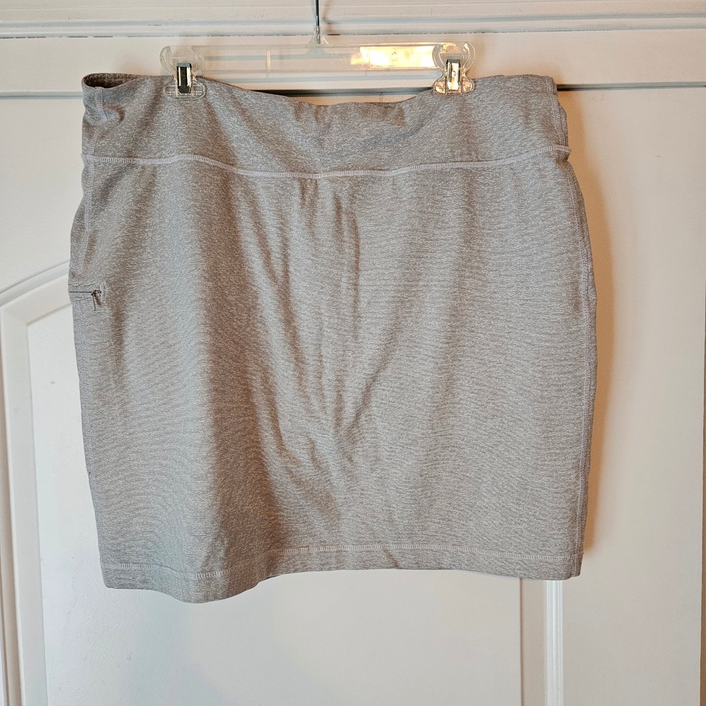 Duluth Trading Co XL Gray Athletic Skort Skirt Hiking Outdoor Boating Pickleball